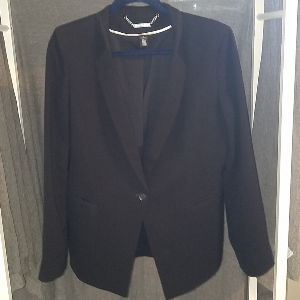 White House Black Market Black blazer